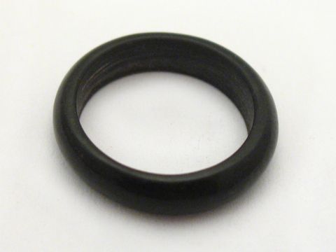 Onyx Ring in Schwarz, Größe 57, Hersteller Juwelier Harnisch, geeignet bis Größe 58, schlichtes Design, ideal für stilvolle Akzente.
