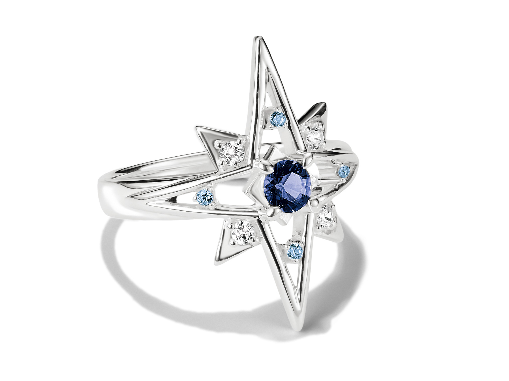 Ring aus 925 Sterling Silber in Sternform, verziert mit Nanokristallen und blauen Zirkonia-Steinen, passend für Größe 52, elegant und funkelnd, von Thomas Sabo.