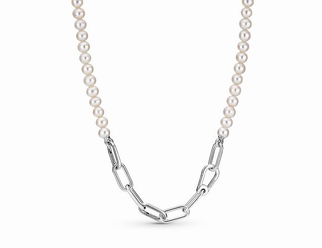 Süßwasser-Zuchtperlen-Halskette von Pandora aus Sterling Silber mit weißen Zuchtperlen, kombiniert mit silbernen Gliedern, Länge 45 cm, elegantes Design für jeden Anlass.