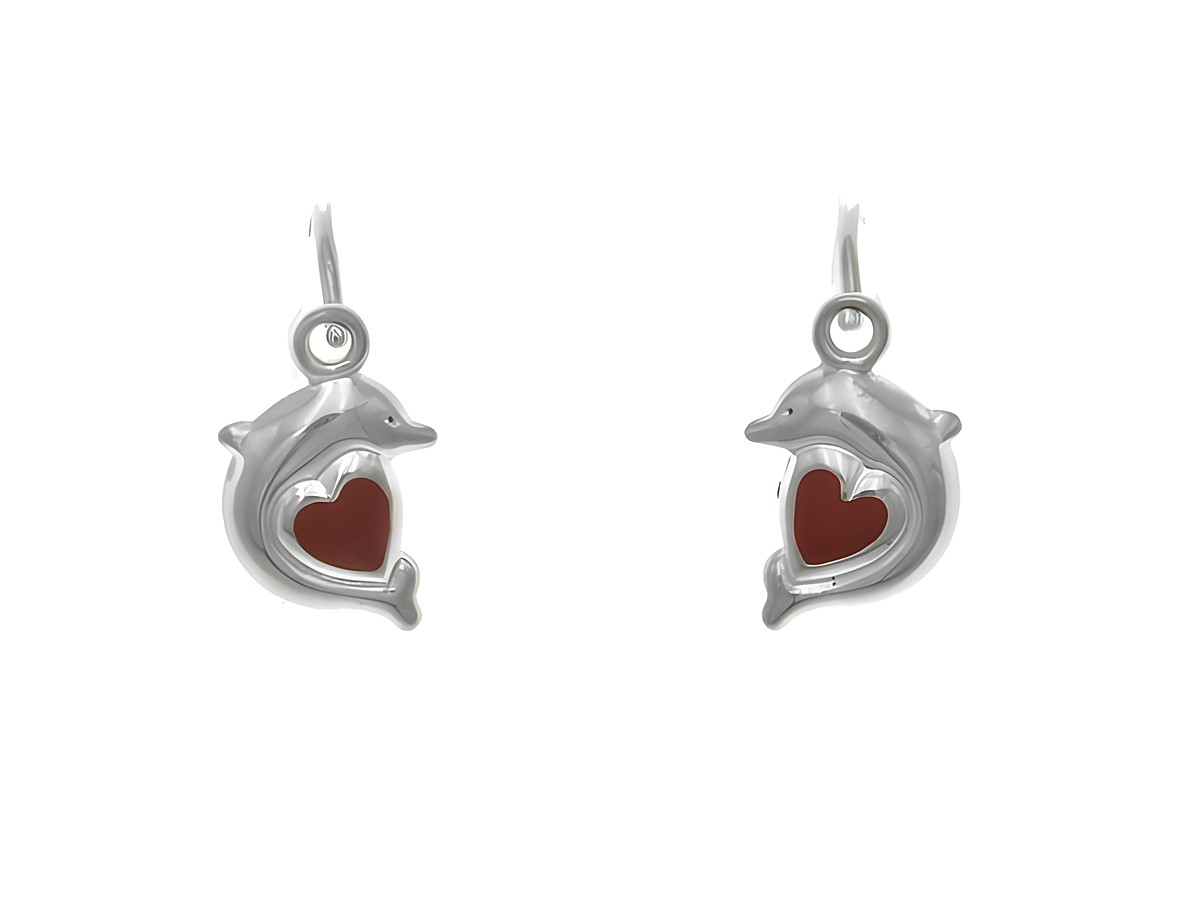 Ohrhänger Delfin mit Herz aus poliertem Sterling Silber für Kinder, liebevolles Design von Juwelier Harnisch, ideal für kleine Schmuckliebhaber.