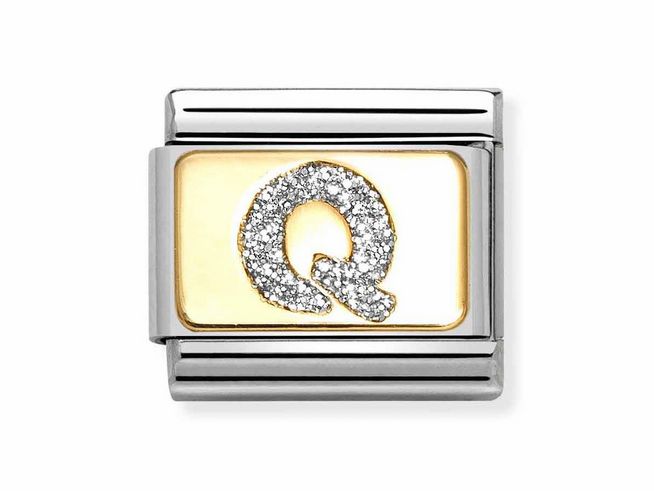 Buchstabe Q aus Emaille in Silber-Glitzer, umrahmt von Gelbgold und Edelstahl, von Nomination, ideal für Armbänder. Goldene Glitzerakzente setzen einen eleganten Akzent.