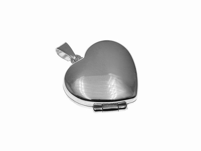 Medaillon Herz schlicht und poliert aus 925 Sterling Silber, Hersteller Juwelier Harnisch, mit einem eleganten und glänzenden Finish, ideal als Schmuckstück oder Geschenk.