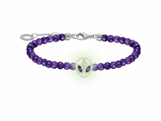 56972124-1 Violettes Thomas Sabo Armband mit funkelnden Zirkonia und einem leuchtenden Alien-Motiv aus Silber und Emaille, geeignet für Handgelenke von 16 bis 19 cm.