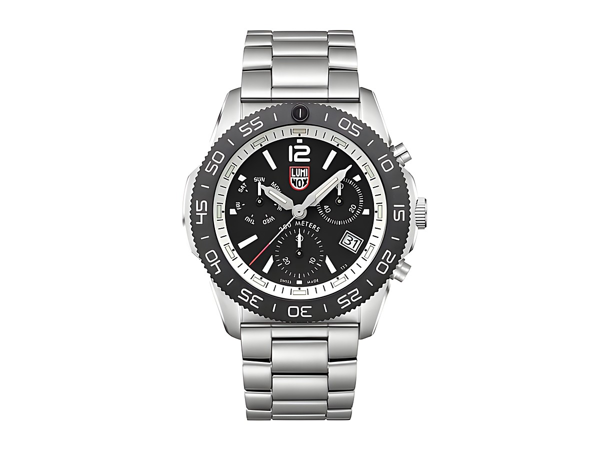 Luminox Uhr XS.3141.M - Pacific Diver Chrono - 44 mm mit schwarzem Zifferblatt, Edelstahlarmband und Chronographenfunktion, ideal für Taucher und Abenteuersportler.