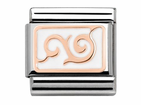 Classic Roségold Weiß Locken Emaille von Nomination präsentiert ein elegantes Design mit geschwungenen Linien auf hellem Emaille-Hintergrund, eingefasst in edlem Edelstahl.