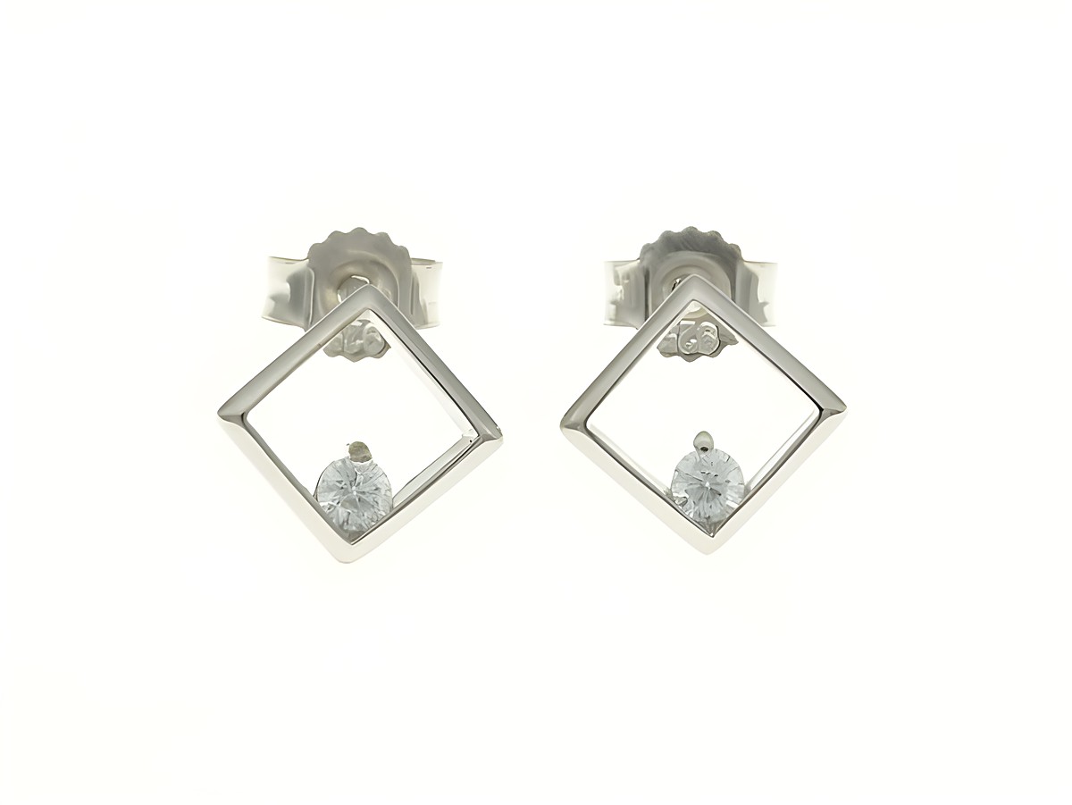 Schicke quadratische Ohrstecker aus rhodiniertem Sterling Silber mit Zirkonia, durch eine moderne Form und glitzernde Akzente ideal für jeden Anlass. Hersteller Juwelier Harnisch.
