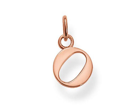 Buchstaben Anhänger O von Thomas Sabo, aus roségold vergoldetem Silber, elegant und modern gestaltet, ideal als persönliche Note für Schmuckstücke.