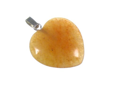 Herzanhänger aus rotem Aventurin, ideal als Kinderschmuck, gefertigt von Juwelier Harnisch, mit funkelnden Edelsteinen, perfekt zum Verschenken oder Selbsttragen.