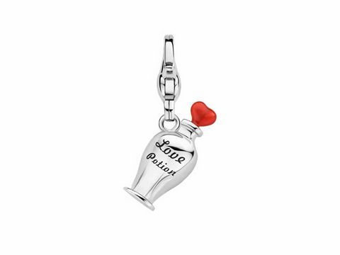Ti Sento Silber Charm in Form einer Flasche mit der Aufschrift Love Potion und einem roten Herz als Deckel, perfekt für romantische Anlässe und als Geschenk.