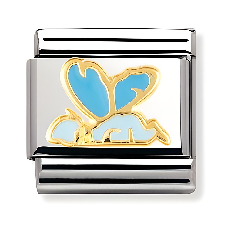 Märchenhafte Fantasia Baby-Elfe in Blau mit goldenen Akzenten auf einem silbernen Hintergrund, ideal für Nomination Schmuck. Elegant und verspielt gestaltet.