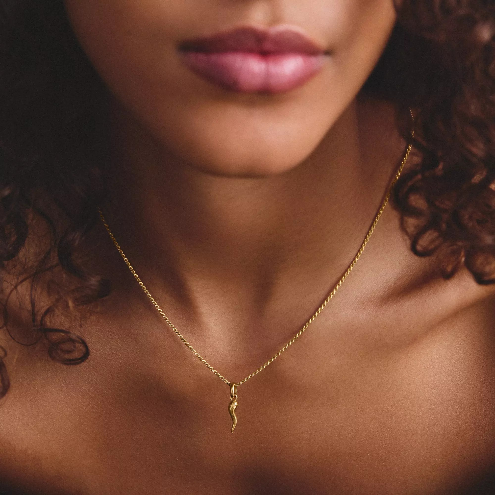 Thomas Sabo Connect - Charm Cornicello - 18k Gelbgold Vergoldung - Charm mit Öse – Ansicht 3