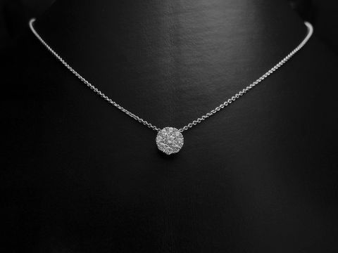 Weißgold Collier Anker 1 x 1 mm mit brillant besetztem Anhänger von Juwelier Harnisch in besonders elegantem Design, Länge 45 cm, perfekt für besondere Anlässe.
