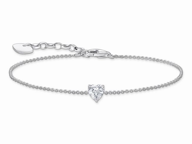 Silbernes Armband von Thomas Sabo mit großem herzförmigem Zirkonia in Weiß, verziert mit einer feinen Kette und verstellbarer Länge von 16 bis 19 cm. Ideal für jeden Anlass.