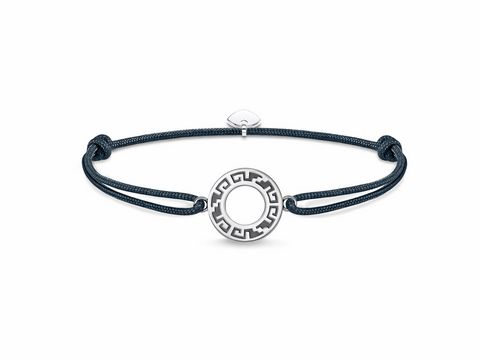 Little Secrets Armband von Thomas Sabo in grau mit einem eleganten runden Anhänger und einem geschmackvollen Muster, ideal für modische Akzente.