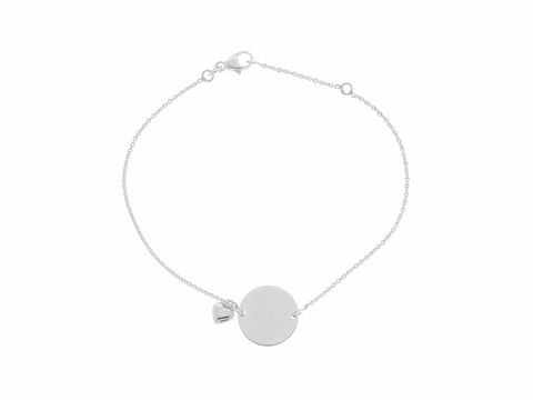 Armband mit runder Gravurplatte und Herzanhänger aus rhodiniertem Silber, individuell gestaltbar, Länge 19,5 cm, Hersteller Juwelier Harnisch.