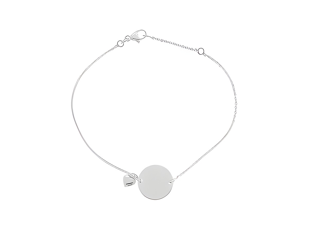 Armband mit runder Gravurplatte und Herzanhänger aus rhodiniertem Silber, individuell gestaltbar, Länge 19,5 cm, Hersteller Juwelier Harnisch.