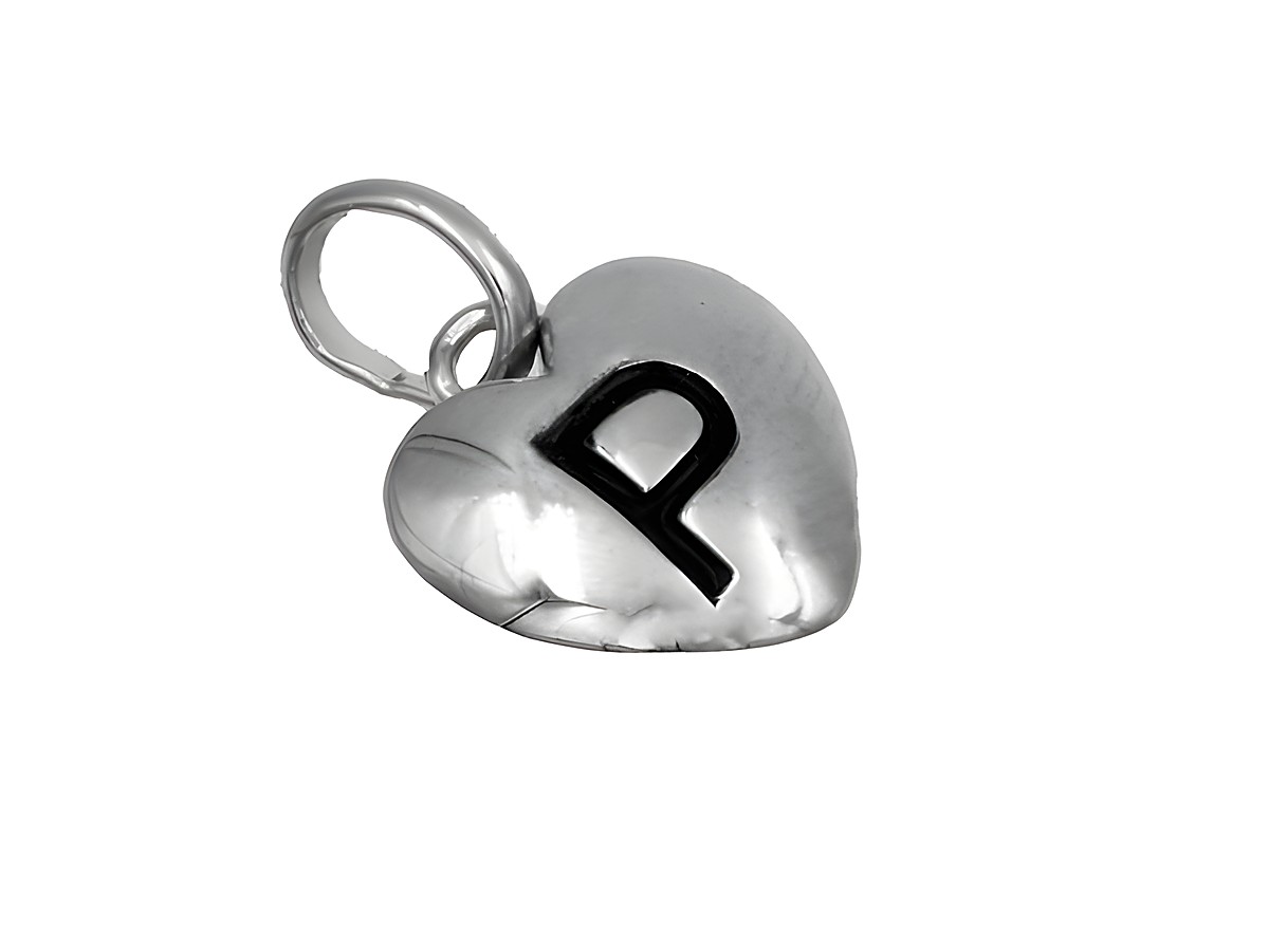 Anhänger Herz Buchstabe P aus 925 Sterling Silber, poliert und rhodiniert, geeignet für Kinder, hergestellt von Juwelier Harnisch.