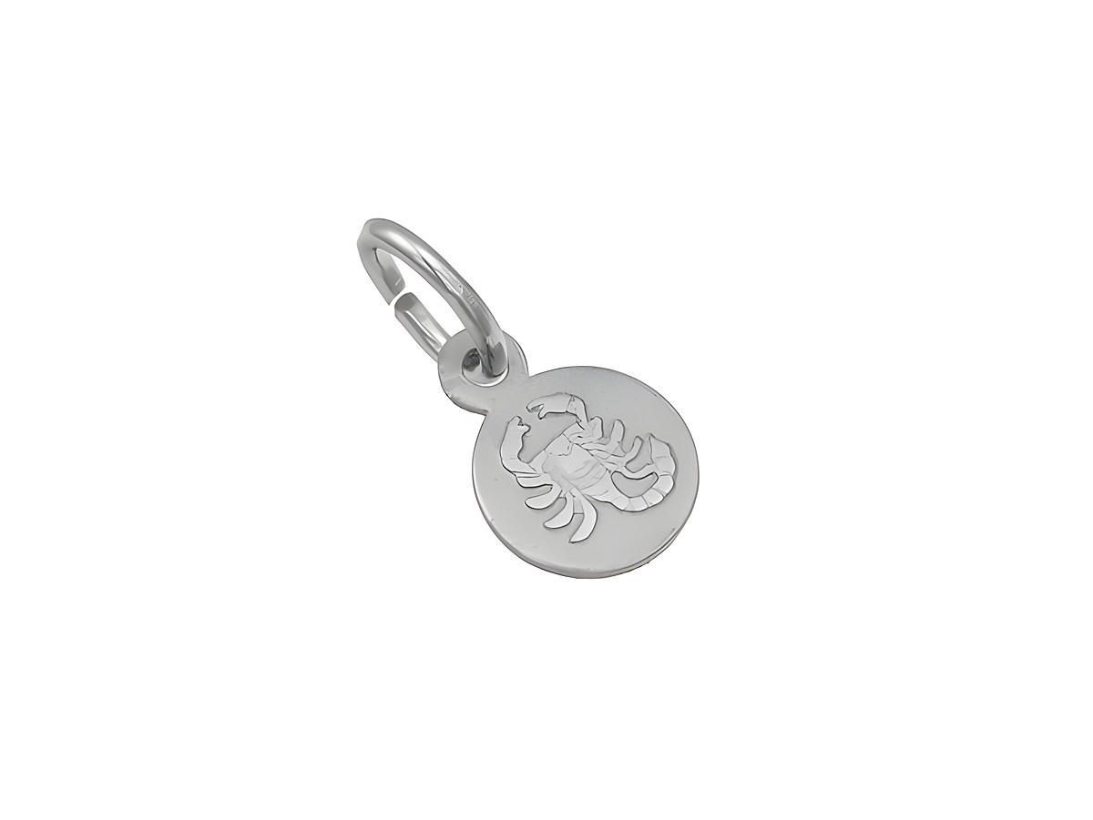 Silber Anhänger mini zum Sternzeichen Skorpion, teilmattiert und rhodiniert, rund mit eingravierter Skorpionzeichnung, Hersteller Juwelier Harnisch.