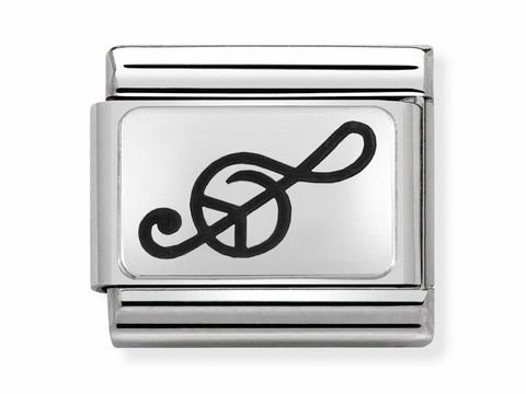 Oxidierte Plakette von Nomination mit Notenschlüssel-Design in silber, geeignet zur Anbringung an Armbändern, glänzende Oberfläche, moderner Look, Teil der SilverShine Classic Kollektion.