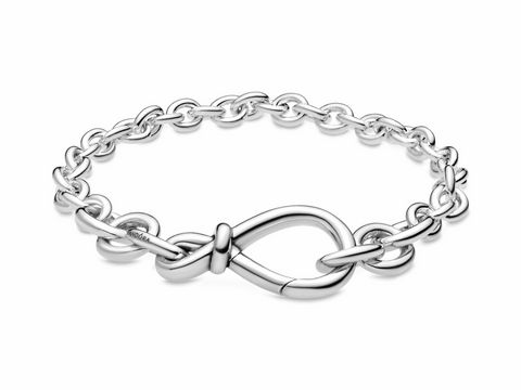 Pandora Silber Armband 598911C00-16 mit einer edlen Kettenstruktur und einem einzigartigen Verschlussdesign, ideal für die individuelle Gestaltung mit Charms, Länge 16 cm.