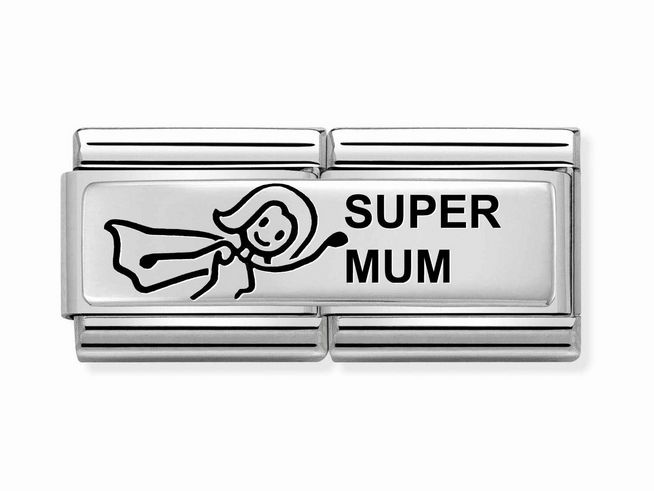 Nomination Classic Sterling Silver DOUBLE 330710 38 Super Mum zeigt ein charmantes Silberarmbandglied mit einer fröhlichen Zeichnung einer Mutter mit Umhang und der Aufschrift Super Mum.