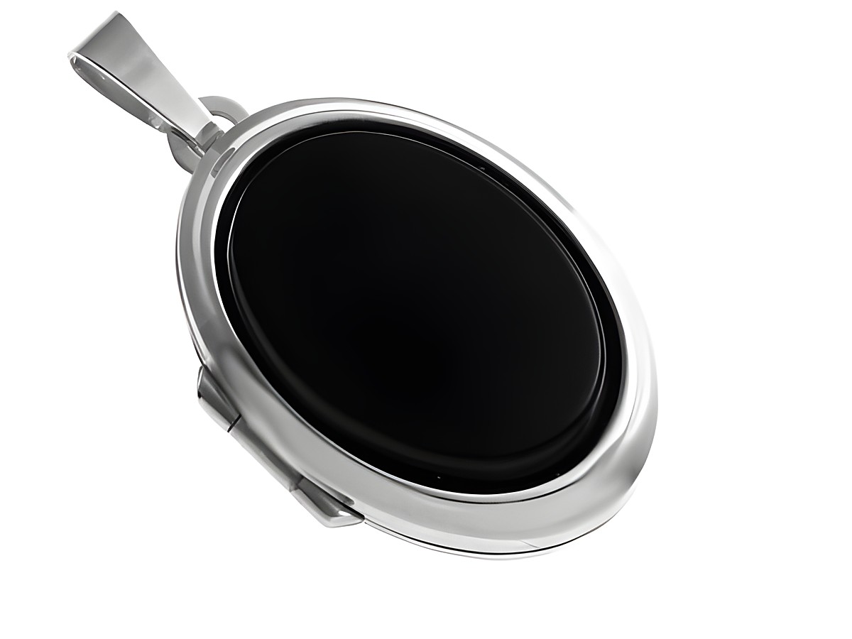Onyx Cabochon in einem eleganten Weißgold 585 Medaillon mit glänzender Oberfläche, perfekt für stilvolle Akzente und als edles Schmuckstück für besondere Anlässe.