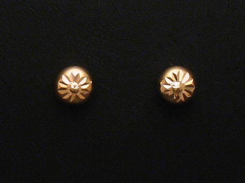 Ohrringe - 6,6 mm - Gold Ohrstecker vom Hersteller Juwelier Harnisch mit elegantem Design und floralem Muster, perfekt für jeden Anlass.