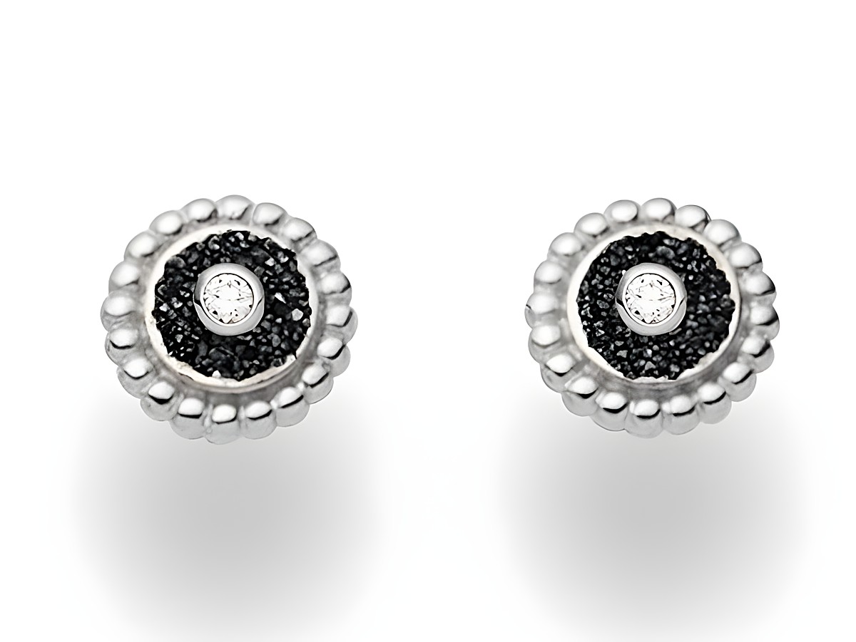DUR Strandzauber 2.0 Ohrringe aus rhodiniertem Sterling Silber mit Lavasand und Zirkonia. Stilvolles Design mit runder Form und dezentem Funkeln. Elegante Accessoires für jeden Anlass.