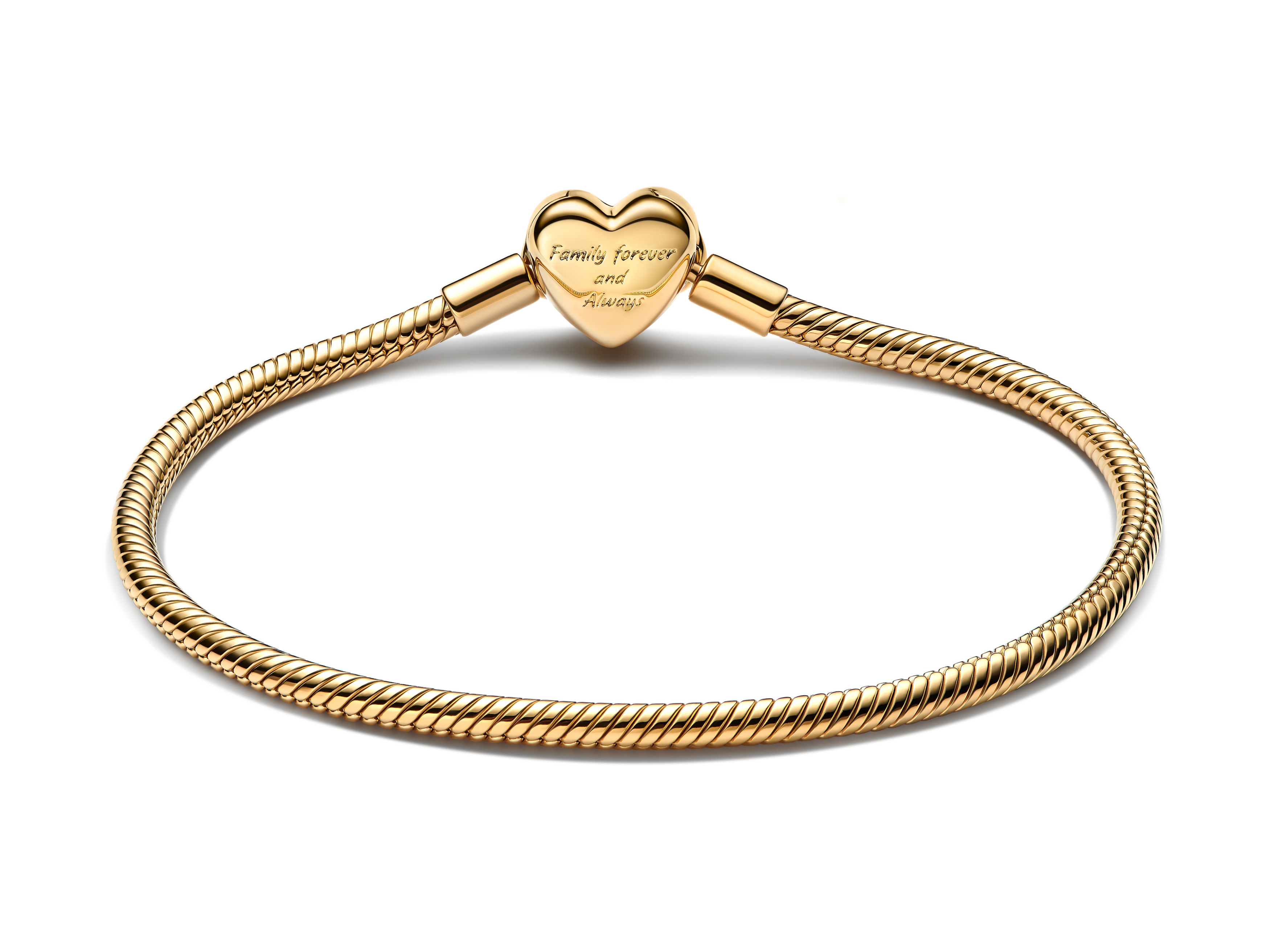 Ein elegantes Armband von Pandora, in Gelbgold vergoldet, mit einem Infinity Herzverschluss und Zirkonia, Länge 16 cm, perfektes Schmuckstück für besondere Anlässe.