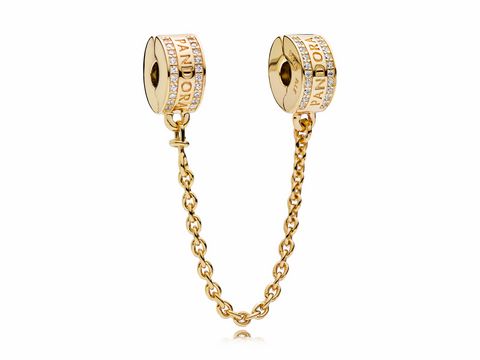 Pandora Zirkonia Sicherheitskette aus Gold mit glitzernden Elementen und eingraviertem Pandora Logo, ideal zum Sichern von Charmarmbändern, Länge 5 cm, Hersteller: Pandora.