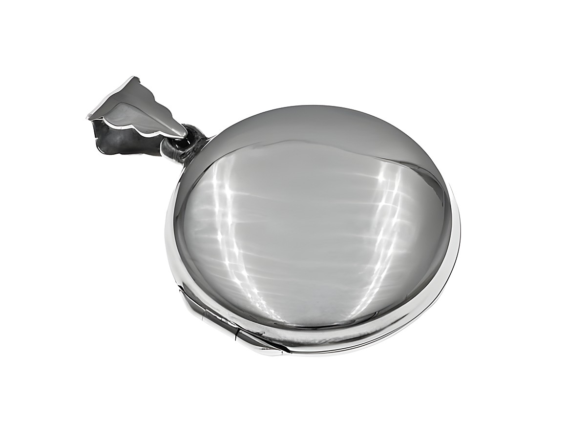 Rund Sterling Silber Medaillon mit einem Durchmesser von 27,5 mm, hergestellt von Juwelier Harnisch, glänzende Oberfläche und eleganter Aufhängung.