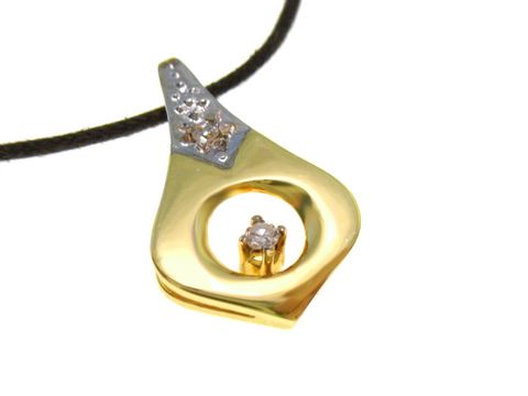 Goldanhänger im Tropfen Design aus Gold 585 mit Diamanten von Juwelier Harnisch, elegant und modern, ideal für besonderen Anlass oder als Geschenk.