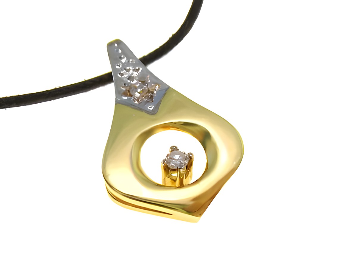 Goldanhänger im Tropfen Design aus Gold 585 mit Diamanten von Juwelier Harnisch, elegant und modern, ideal für besonderen Anlass oder als Geschenk.