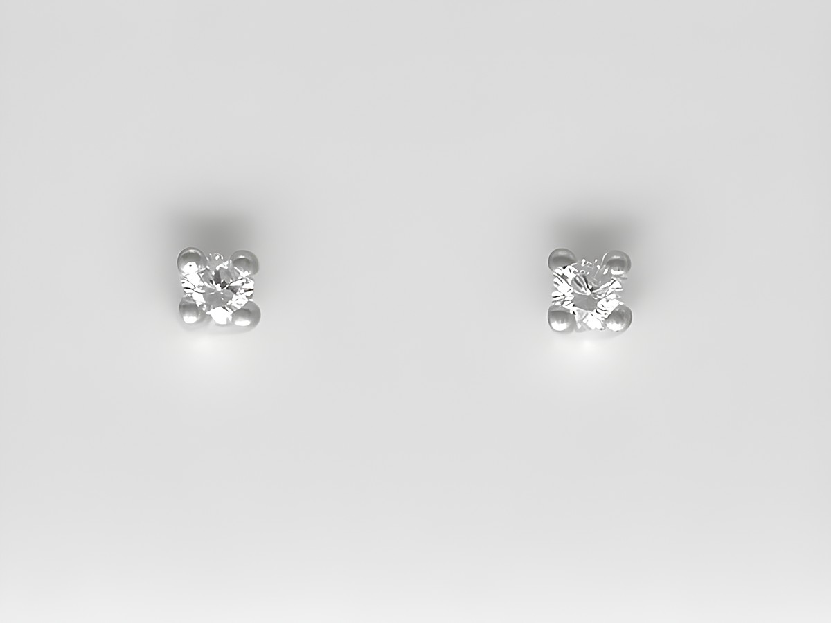 Weiße Gold Ohrringe in Krappenfassung mit faszinierenden Brillanten von 0,15 ct W/Si, Steckerdesign, Hersteller: Juwelier Harnisch, ideal für eleganten Schmuck.