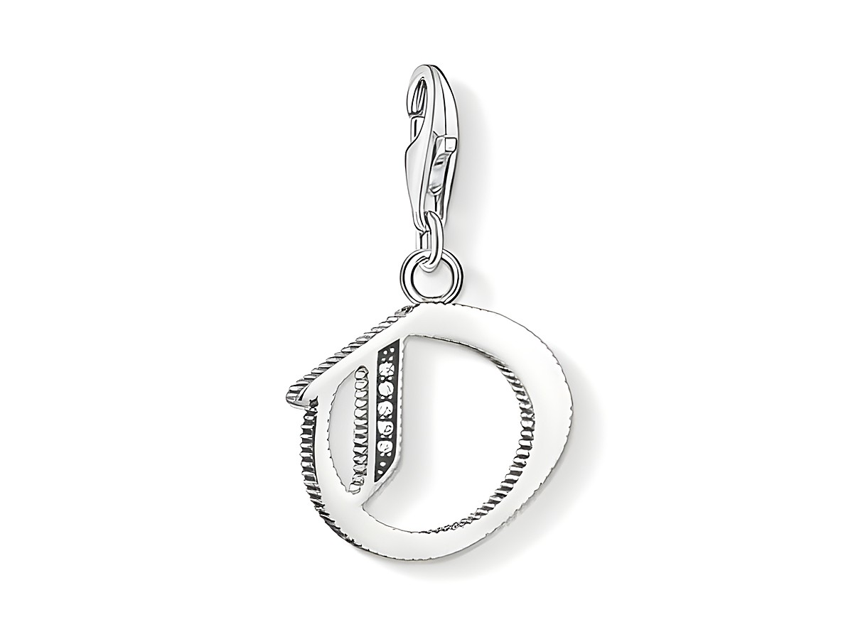 Charm-Anhänger Buchstabe O aus Silber von Thomas Sabo mit funkelnden Details, ideal zum individuellen Schmücken von Armbändern oder Ketten, zeitlos und elegant gestaltet.