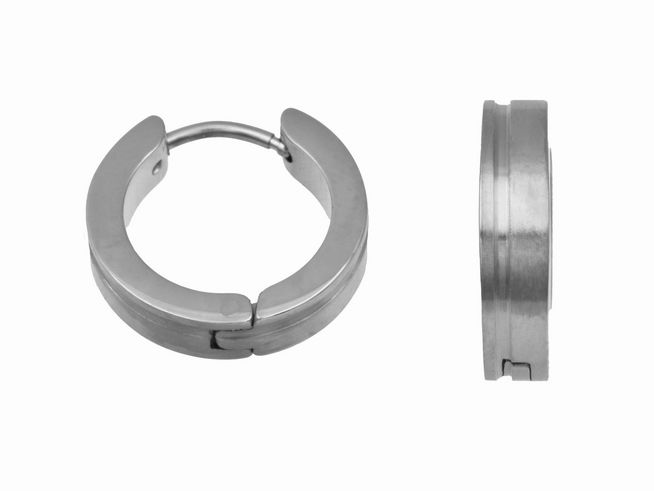 Edelstahl Creolen 1,6 cm teilmattiert in modernen Stil, Hersteller Juwelier Harnisch, seitliche und Frontansicht der Creolen zeigen elegante Form und hochwertige Verarbeitung.