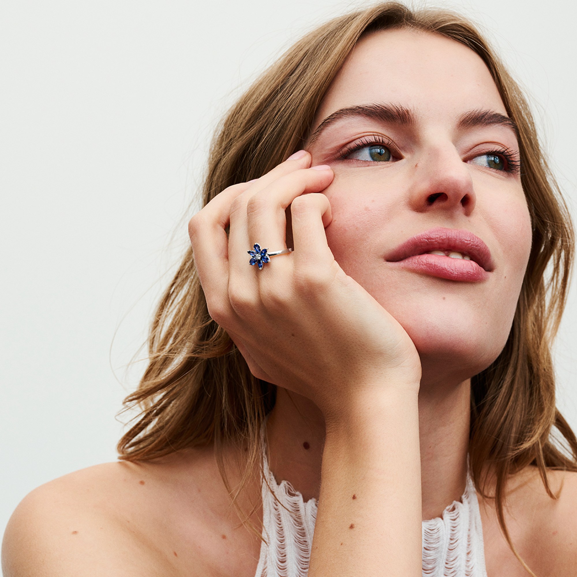 Pandora Funkelndes Herbarium Cluster Ring - Sterling Silber - Steinmix Blau – Ansicht 3