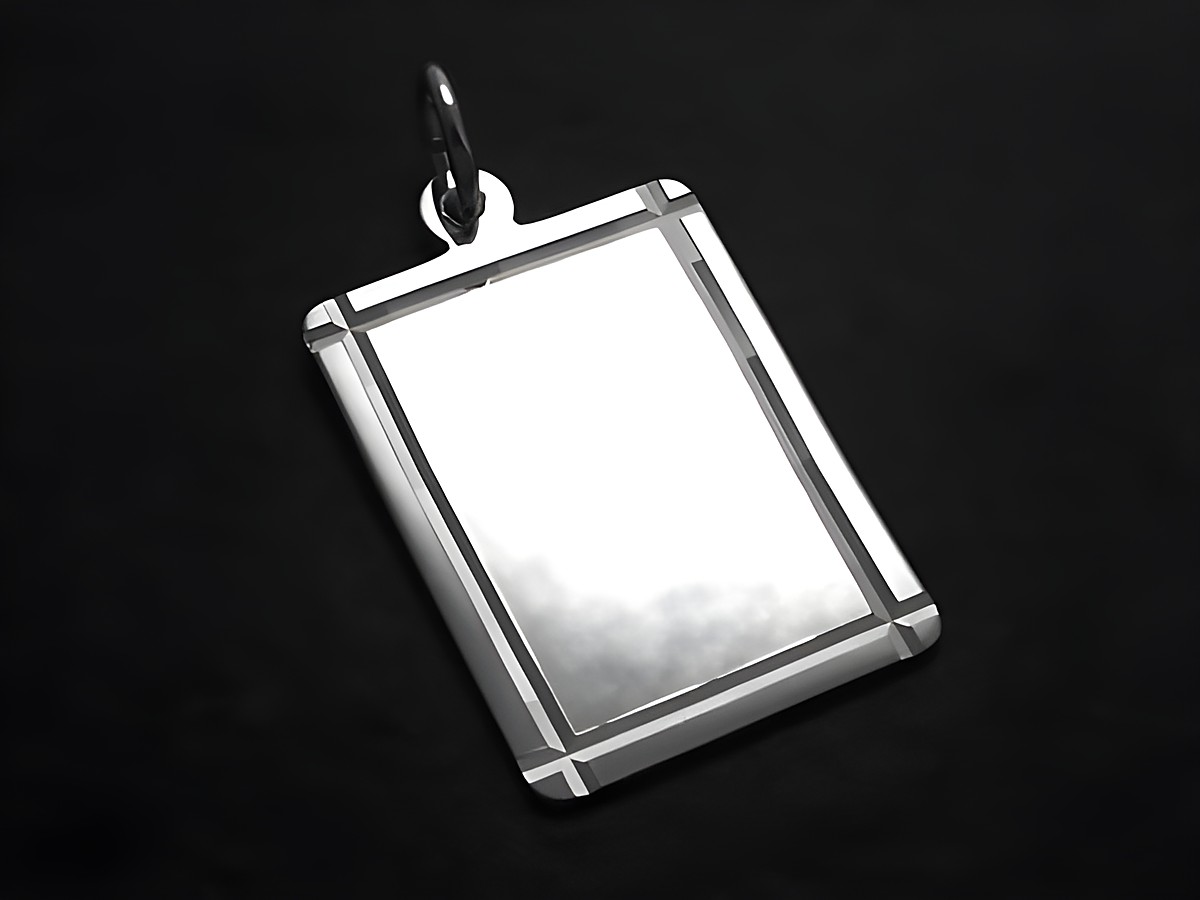 Gravurplatte Anhänger Sterling Silber Diamantschliff, Hersteller Juwelier Harnisch, schlichtes und elegantes Design mit polierter Oberfläche und klaren Kanten.