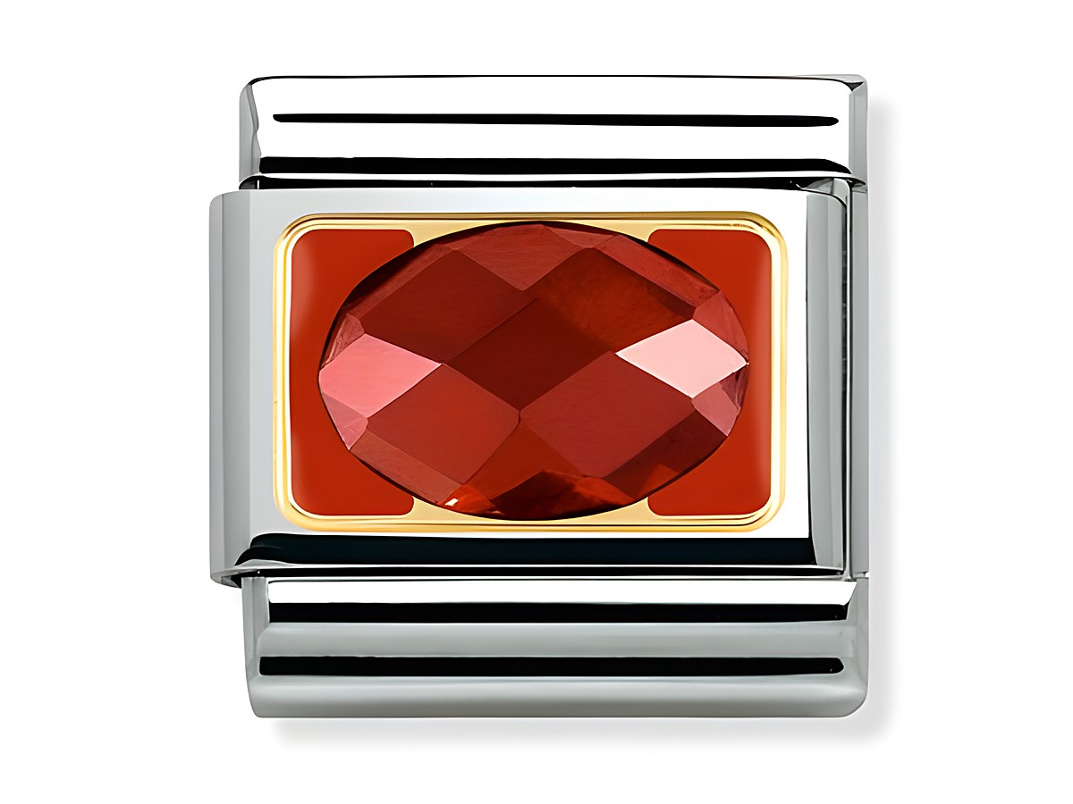 Elegante NOMINATION Classic - ROT Zirkonia 030608 005 mit einer roten Fassung, besticht durch ihren funkelnden, ovalen roten Zirkonia in einem silbernen Rahmen. Ideal für stilvolle Akzente.