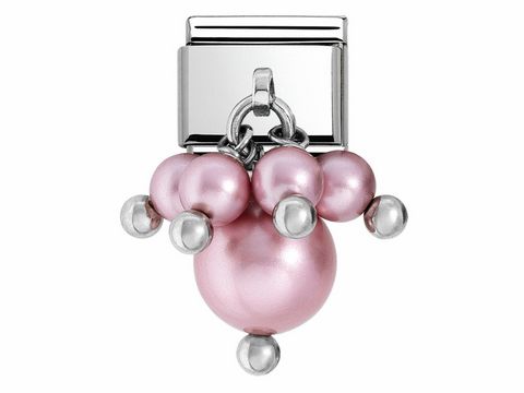 403060904-0 Charm Perle Rosa von Nomination mit glänzenden rosa Perlen und silbernen Details, ideal für individuelle Armbänder und elegante Akzente.