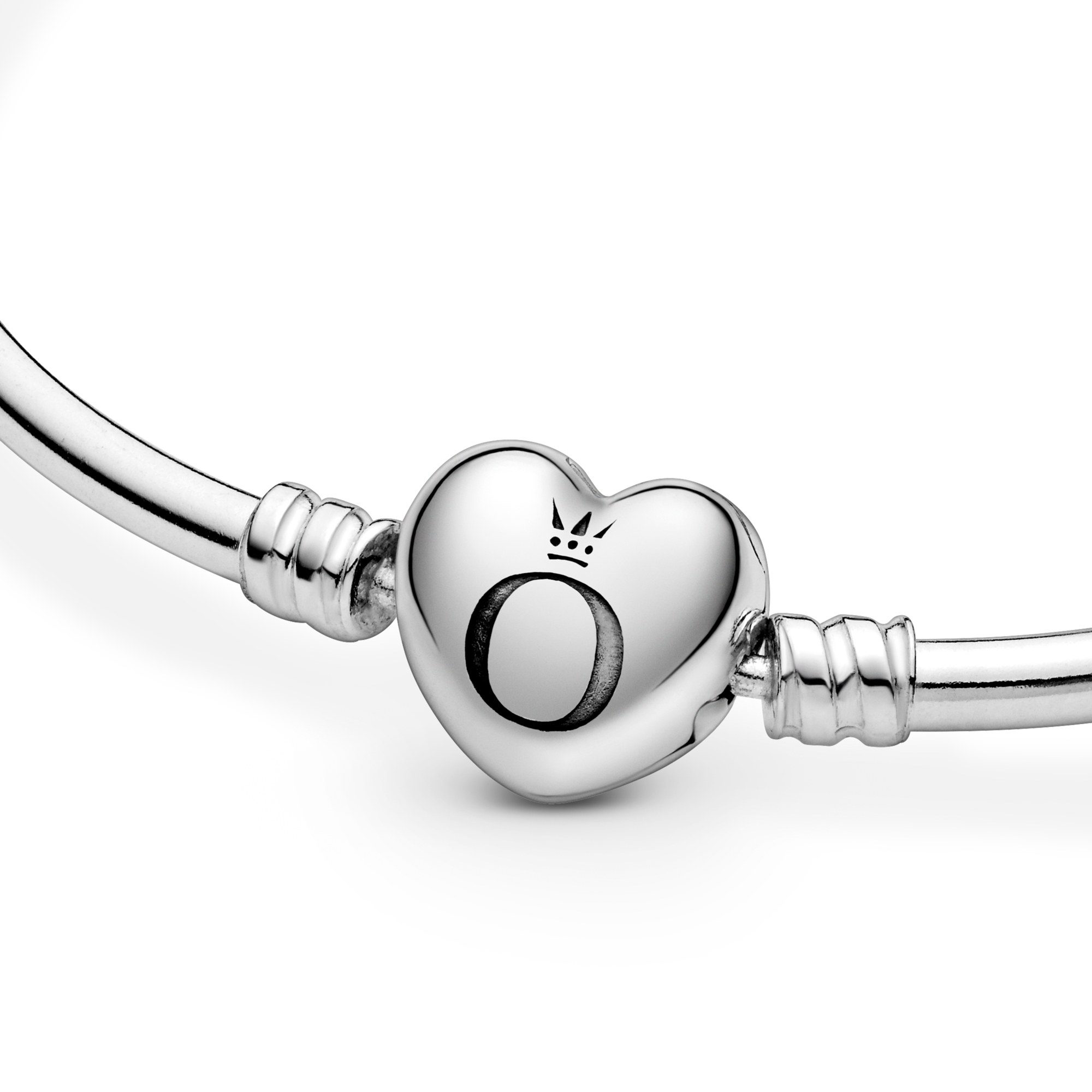 PANDORA Moments Armreif mit Herzverschluss Silber – Ansicht 3