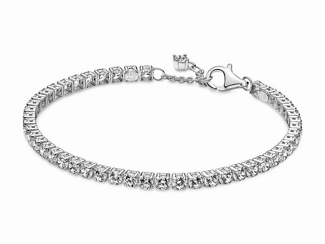 Funkelndes Tennisarmband von Pandora aus Sterling Silber mit Zirkonia, elegant und zeitlos, Länge 16 cm, ideal für jeden Anlass.