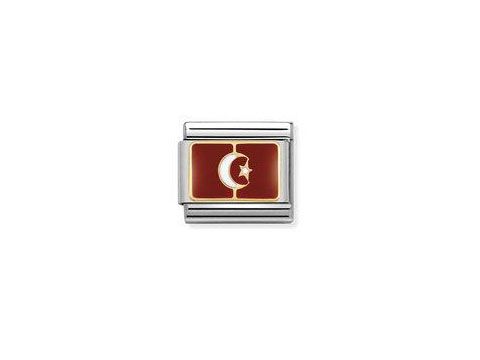 Ein elegantes Schmuckelement von Nomination Classic Afrika in rot mit einem goldenen Halbmond und Stern auf silbernem Hintergrund, ideal für persönliche Armbänder.