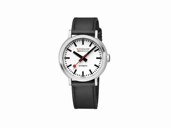 Mondaine Uhr MST.4161B.LBV evo2 Automatik in Edelstahl poliert mit 41 mm Gehäuse, schwarzem Lederarmband und weißem Zifferblatt mit roten Akzenten, bietet klassischen Stil und Automatikmechanismus.