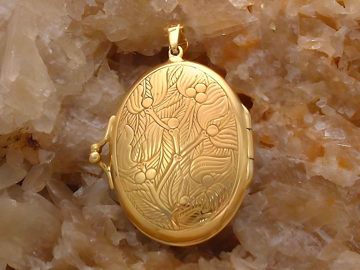 Blume Medaillon aus Sterling Silber vergoldet, emailliert, Hersteller: Juwelier Harnisch, mit filigranem Blumendesign, ideal als besonderes Schmuckstück für jeden Anlass. – Ansicht 2