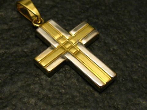 Bicolor Goldkreuz aus poliertem und mattiertem Gold 333, gefertigt vom Juwelier Harnisch, in modernem Design mit harmonischem Farbspiel zwischen Gold und Silber.