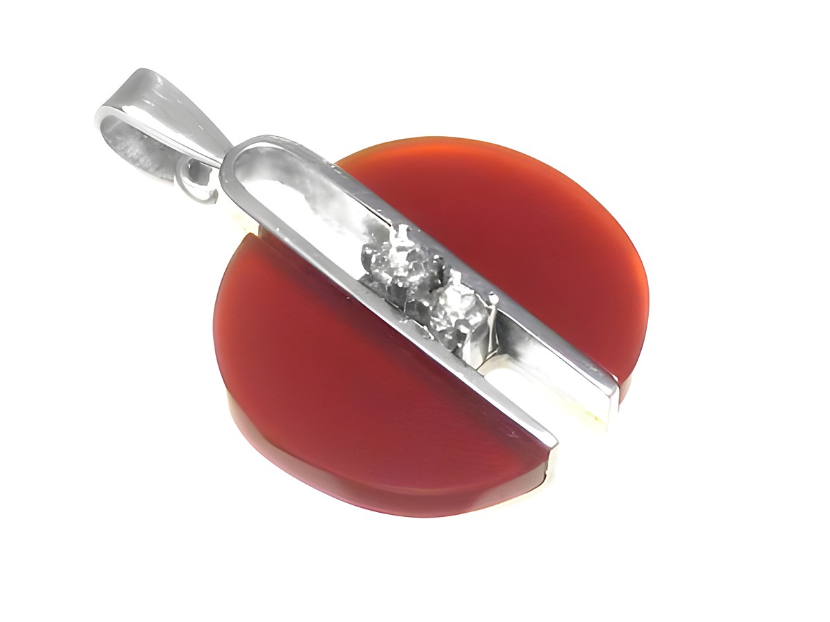 Rund Karneol Gold Anhänger aus Weißgold mit einem Durchmesser von 20 mm, gefertigt von Juwelier Harnisch, mit feinen Details und eleganter Ausstrahlung.
