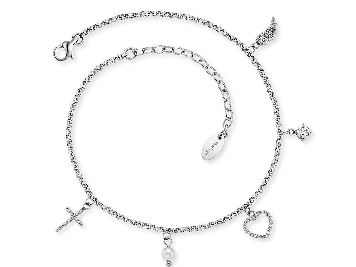 Eine elegante Fußkette aus Edelstahl mit Anhängern in Form eines Kreuzes, eines Herzens, einer Perle und eines Engelsflügels, verziert mit Zirkonia, Länge 22 plus 5 cm.