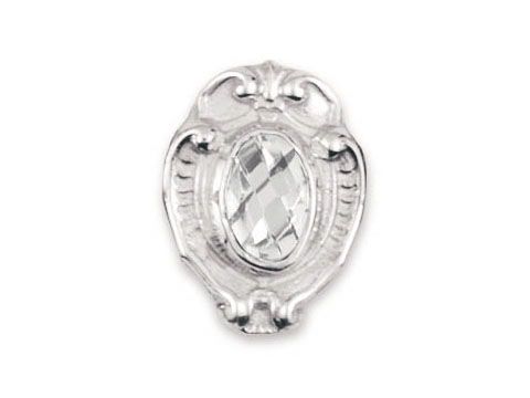Zirkonia Anhänger von Nomination Royal Classic, gefertigt aus Silber, mit ovalem, facettiertem Zirkonia, umrahmt von einem eleganten, verzierten Design aus der Royal Collection.