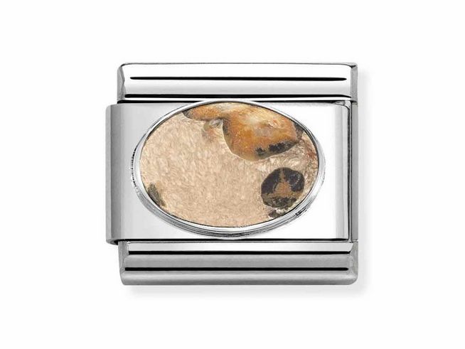 433051046-0 Ein elegantes Armband aus Edelstahl mit einem ovalen Leopardenjaspis-Einsatz, der durch das glänzende Sterling Silber-Rahmengehäuse hervorgehoben wird. Ideal für stilvolle Akzente.